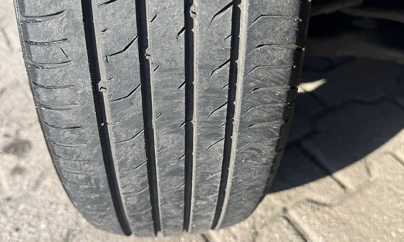 Chevrolet Prisma Sed...