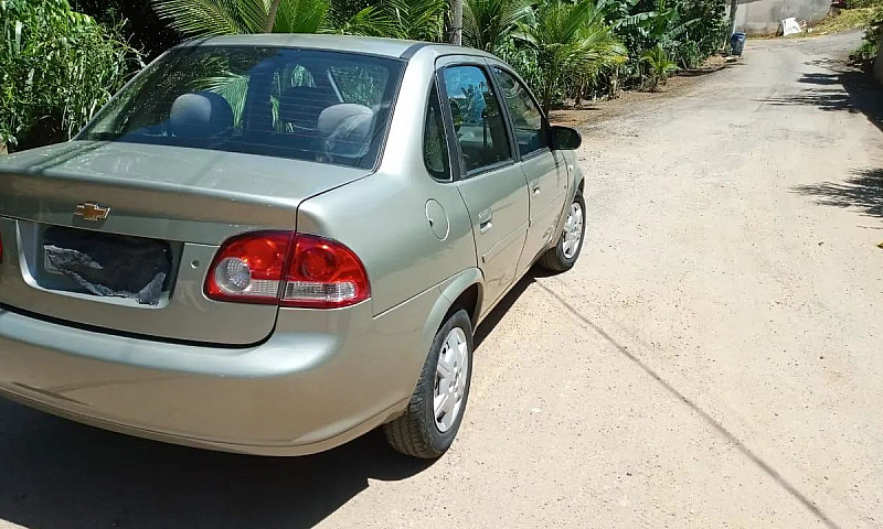 Chevrolet Classic Li...