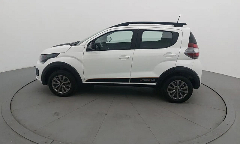 Fiat Mobi Trekking 1...