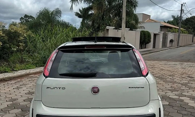 Fiat Punto Blackmoti...