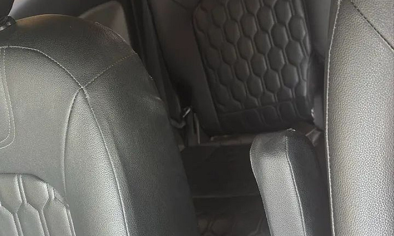 Ford Ecosport Titani...