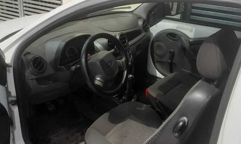 Ford Ka/ Tel: *...