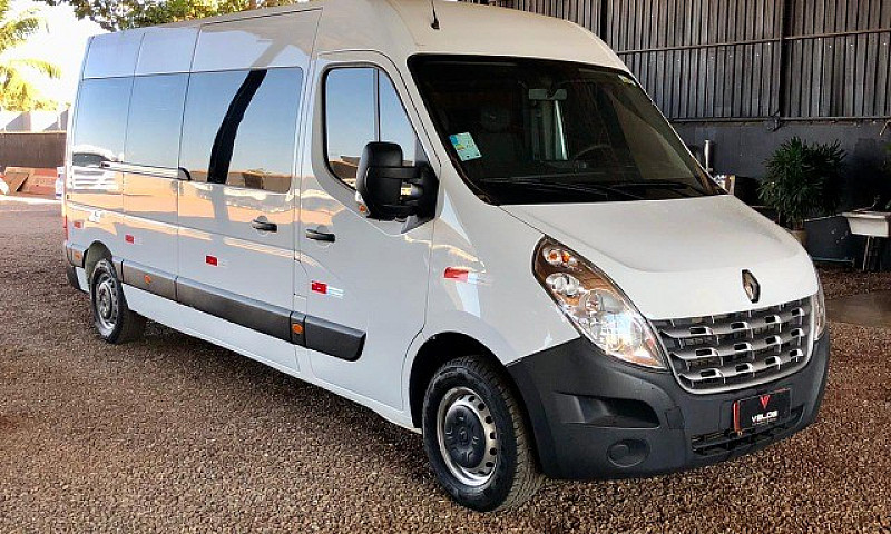 Van Renault Master 2...