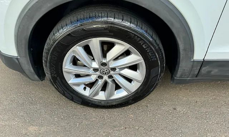 Volkswagen T-Cross S...