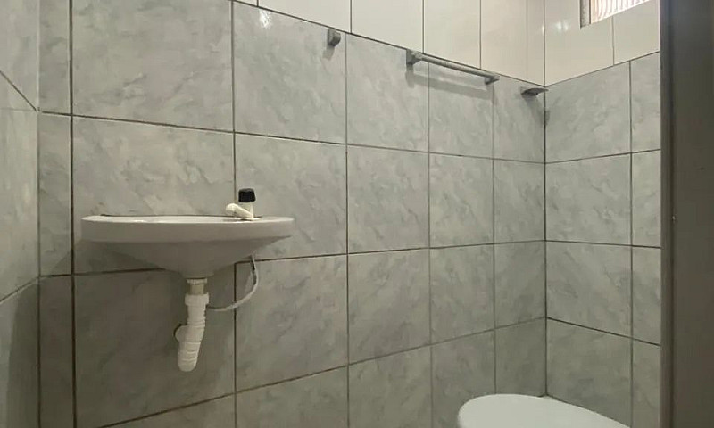 Casa 1/4 Sala, Coz A...