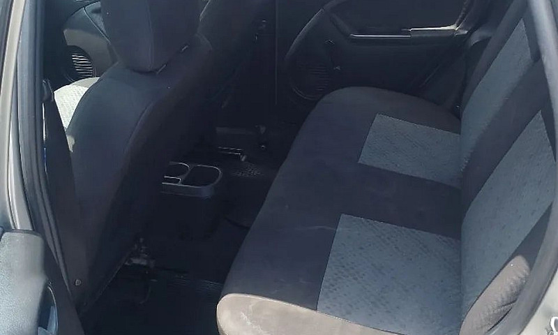 Ford Fiesta Se 1.0 8...