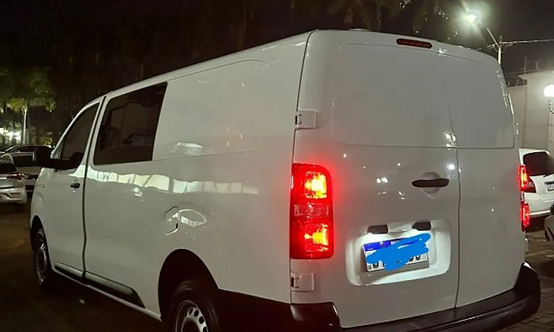 Peugeot Expert 1.5 T...