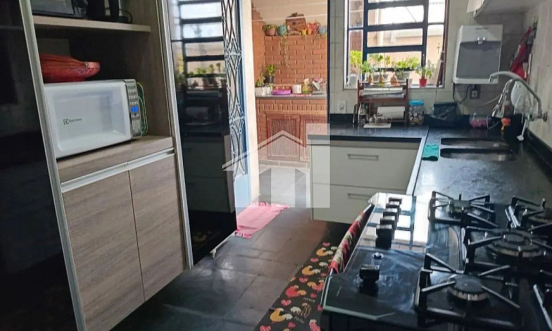 Sobrado Residencial ...