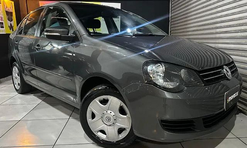 Volkswagen Polo Seda...