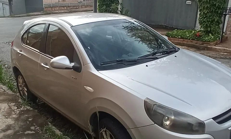 Jac J3 1.4 16V 5P Me...