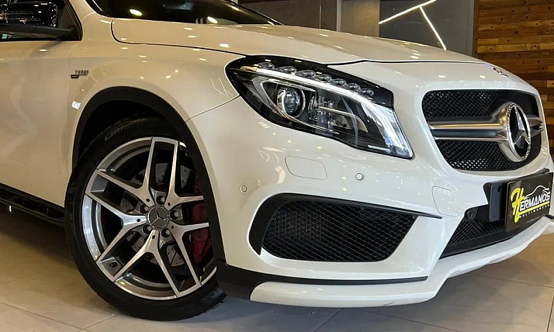 Mercedes-Benz Gla 45...