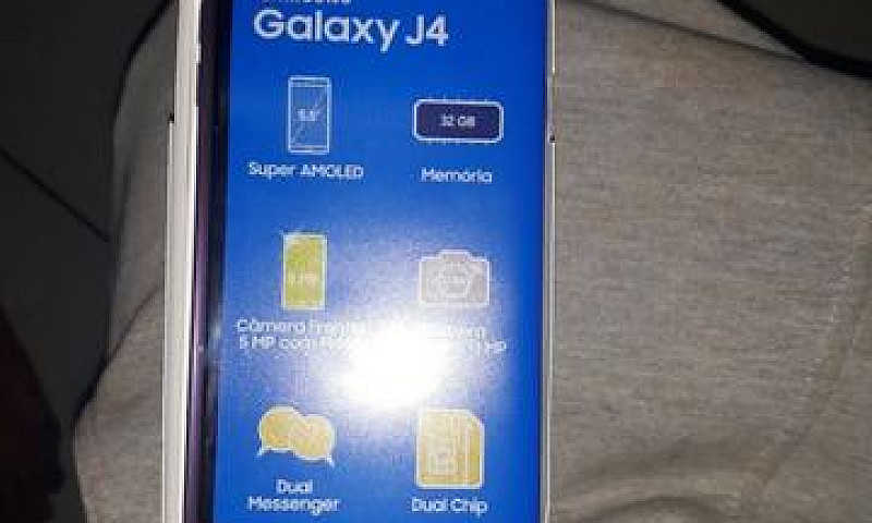 Samsung J4 Violeta N...