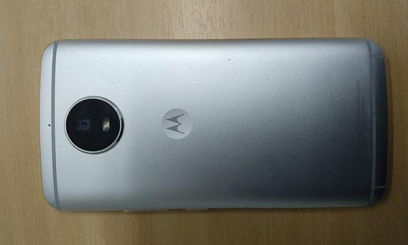 Moto G5S...