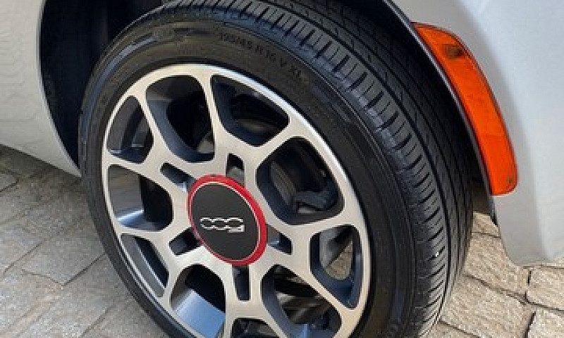 Fiat 500 2012 Cult 1...