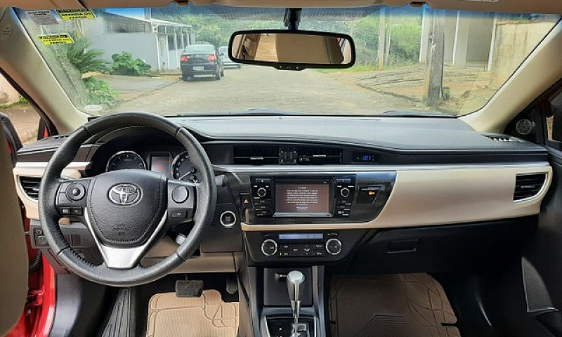 Toyota Corolla Altis...