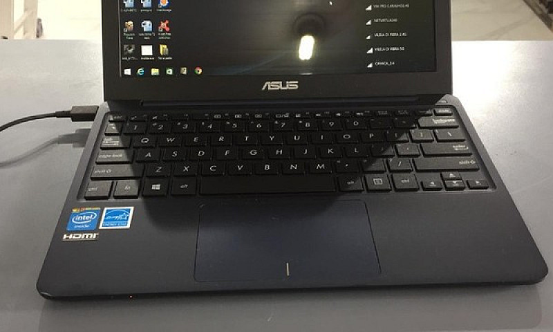 Notebook Asus 2Gb Ss...