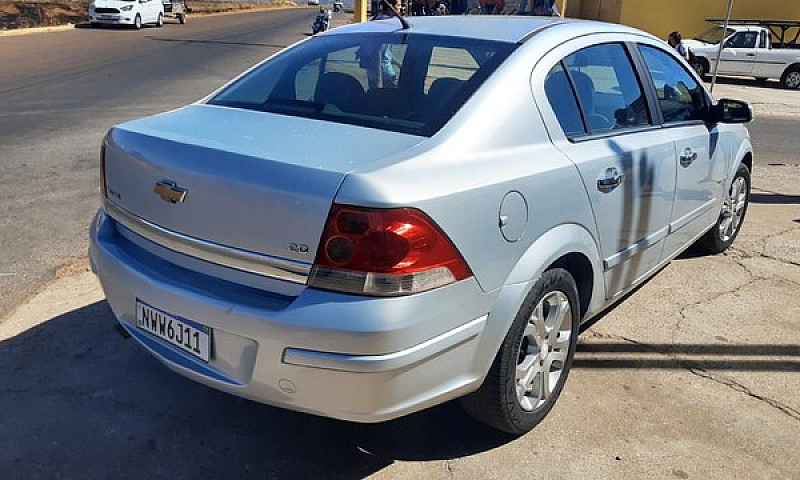 Vendo Vectra ...