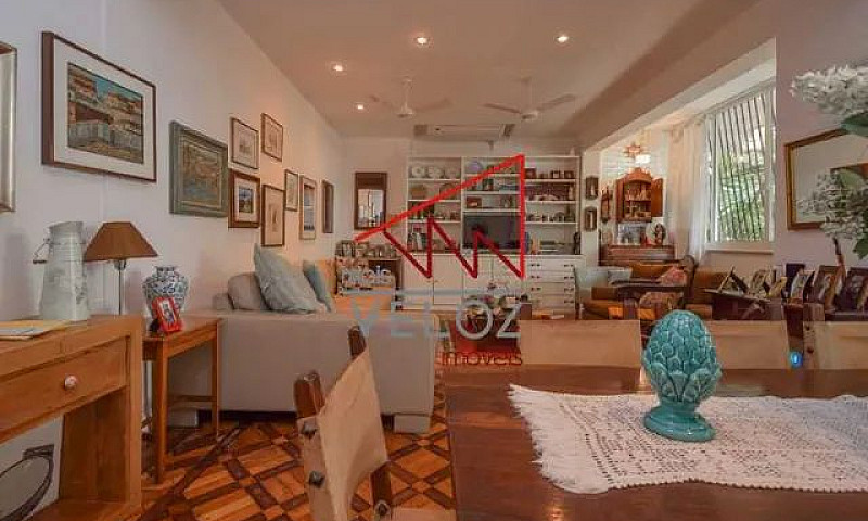 Apartamento-À Venda-...