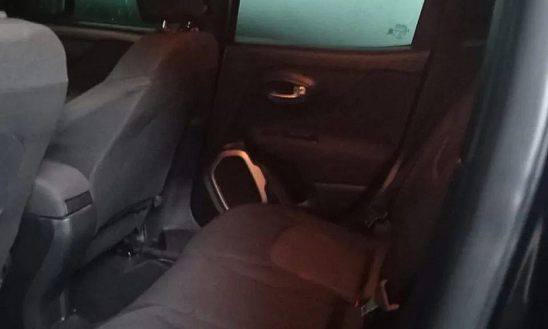 Jeep Renegade Sport ...