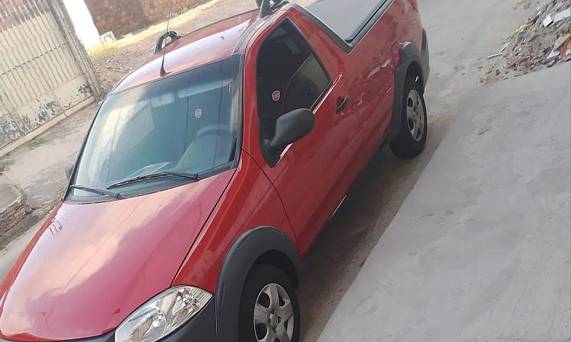 Fiat Strada Working ...