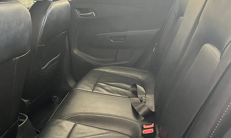 Chevrolet Sonic Sed....