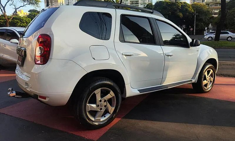 Renault Duster Aut F...