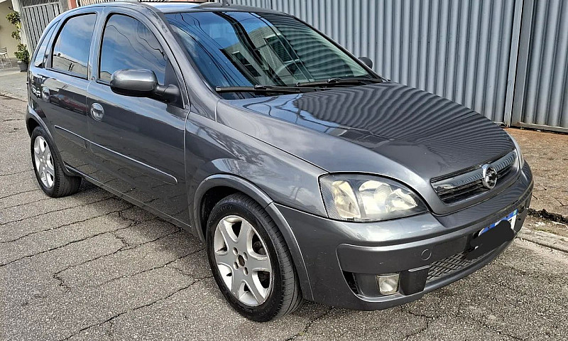 Chevrolet Corsa Hat....