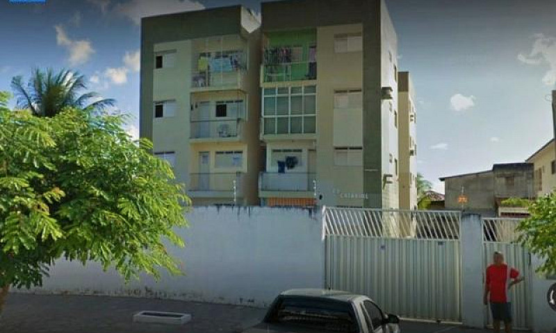 Aluga-Se Apartamento...