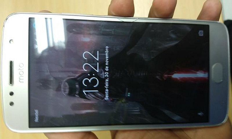 Moto G5S...
