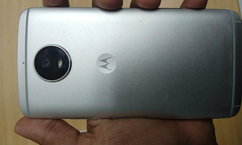 Moto G5S...