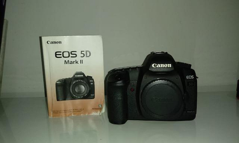 Canon 5D Mark Ii...
