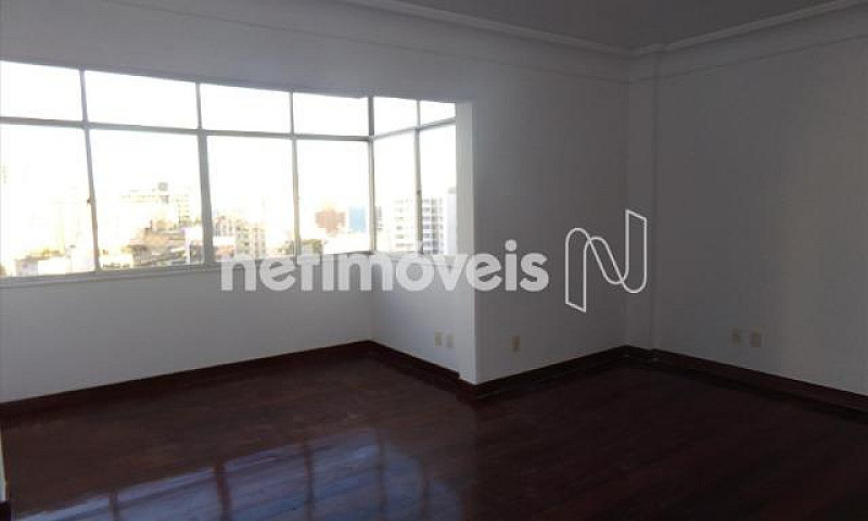 Apartamento 3 Quarto...