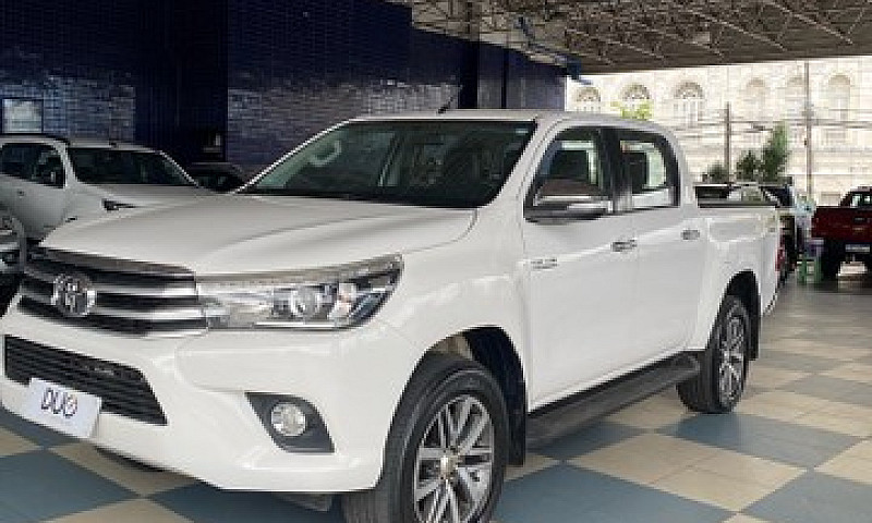 Toyota Hilux Srx Mui...