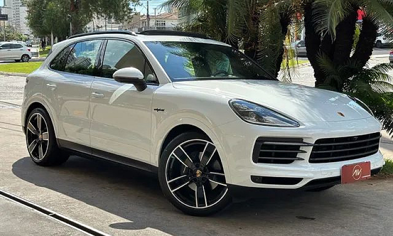 Porsche Cayenne 2022...