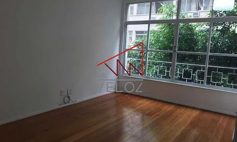 Apartamento-À Venda-...