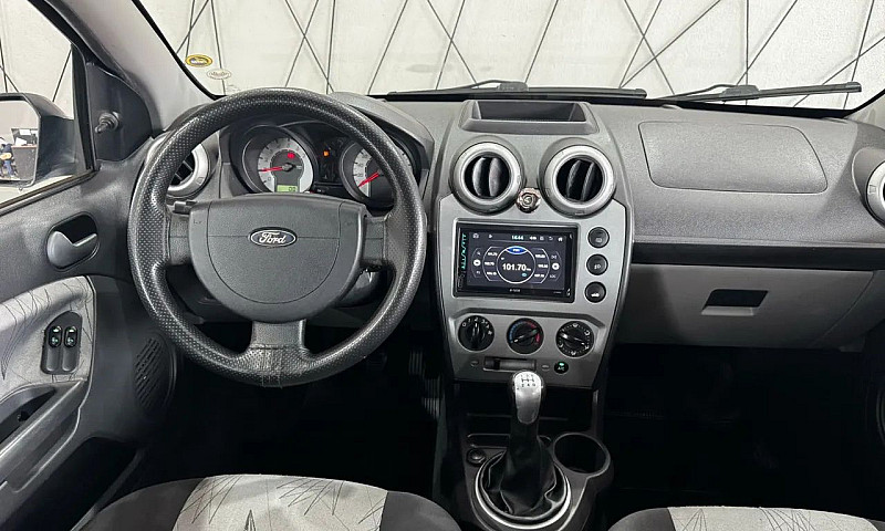 Ford Fiesta 1.6 Mpi ...
