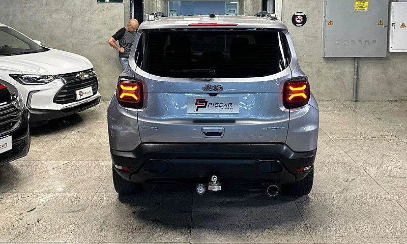 Jeep Renegade Std 1....