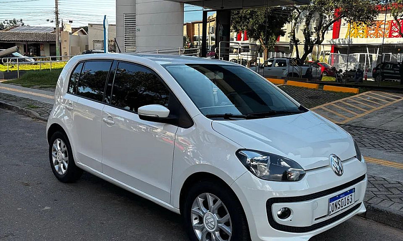 Volkswagen Up! High ...