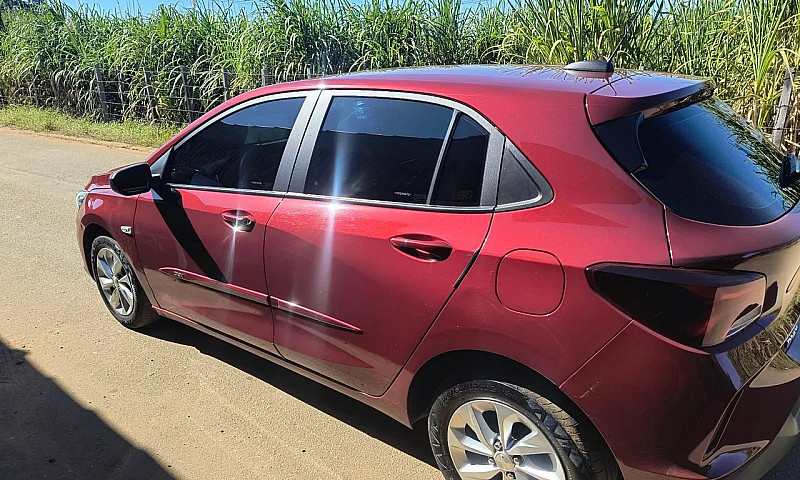 Chevrolet Onix Hatch...