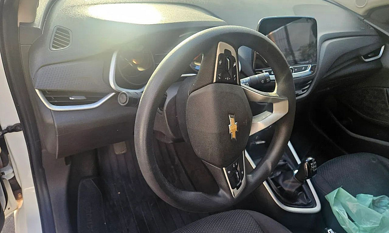 Chevrolet Onix Hatch...