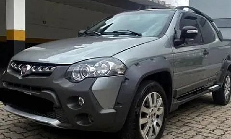 Fiat Strada Working ...