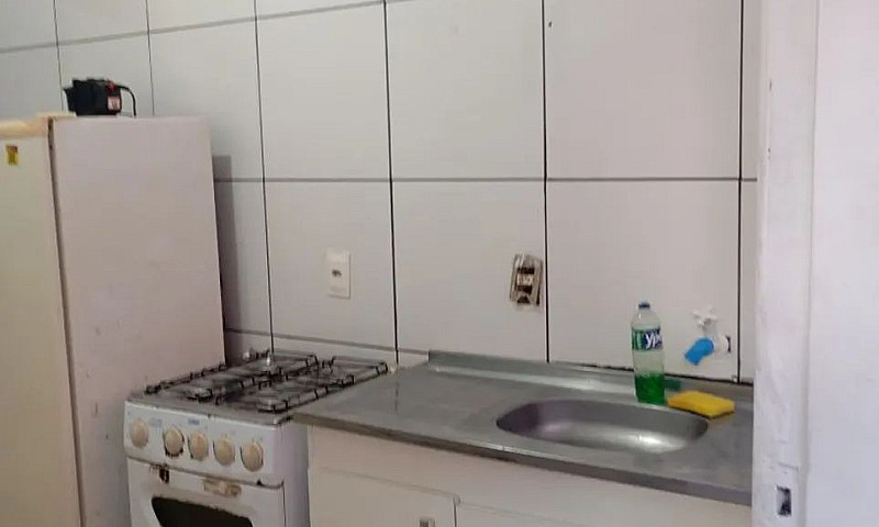 Alugo Kitnet Mobilia...