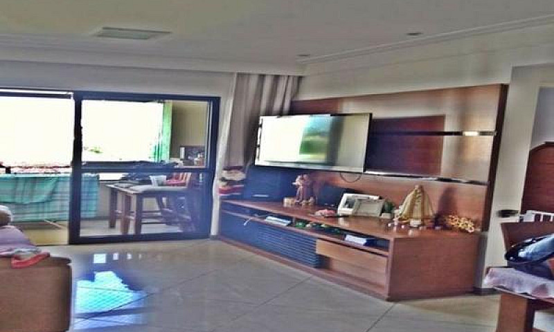 Excelente Apartament...