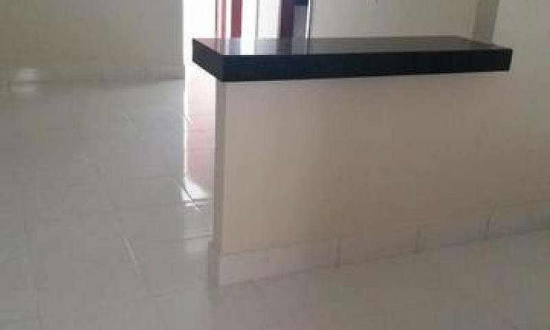 Aluga-Se Apartamento...