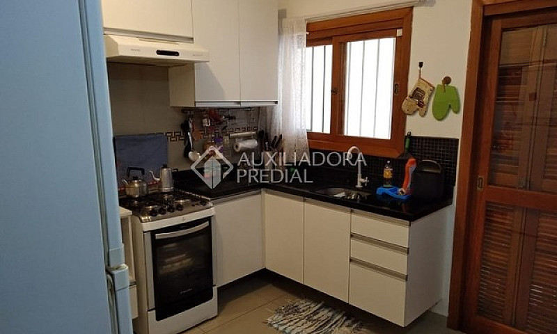 Casa À Venda Com 4 D...