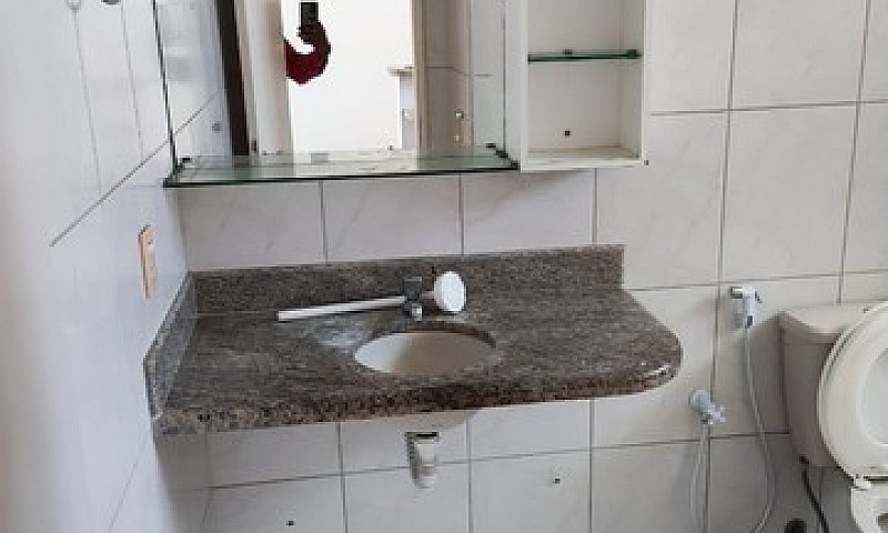 Cód: 057 Apartamento...