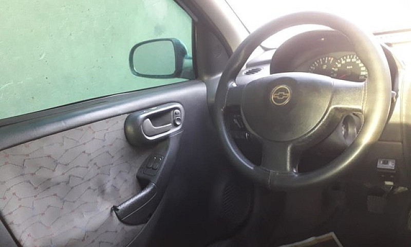 Vendo Corsa Sedan Ma...