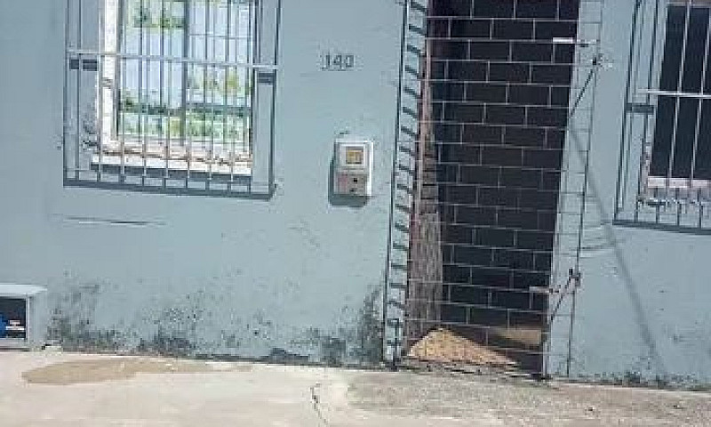 Casa De Esquina No C...