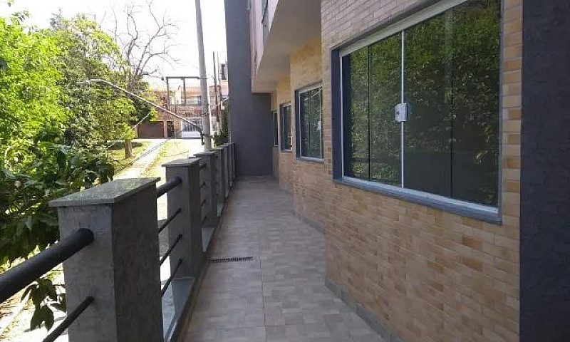 Casa Jd. Egle, 2 Suí...