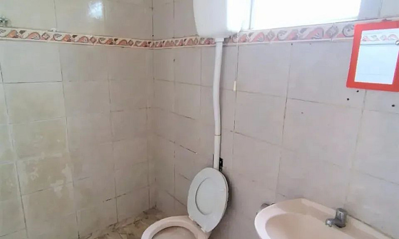 Casa C/ 1 Quarto + Q...